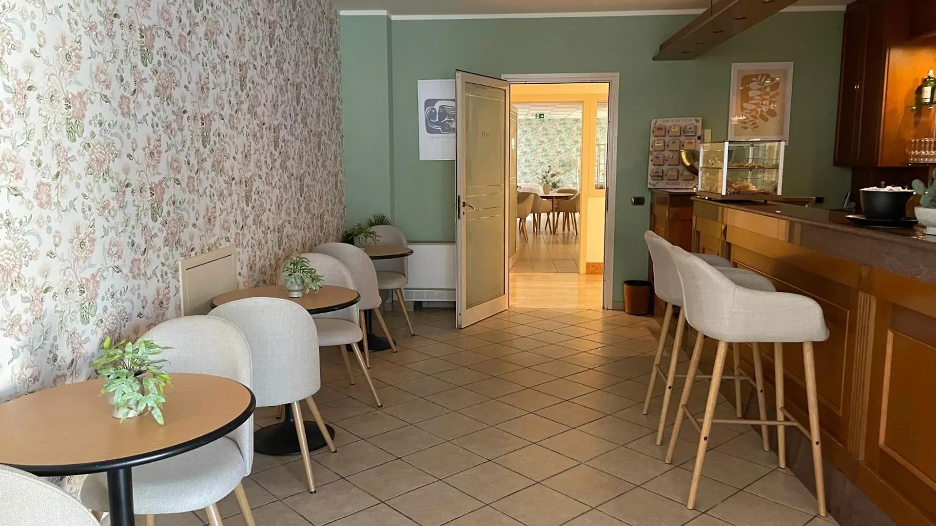 Hotel Clementi Salice Terme 3*,  Italien